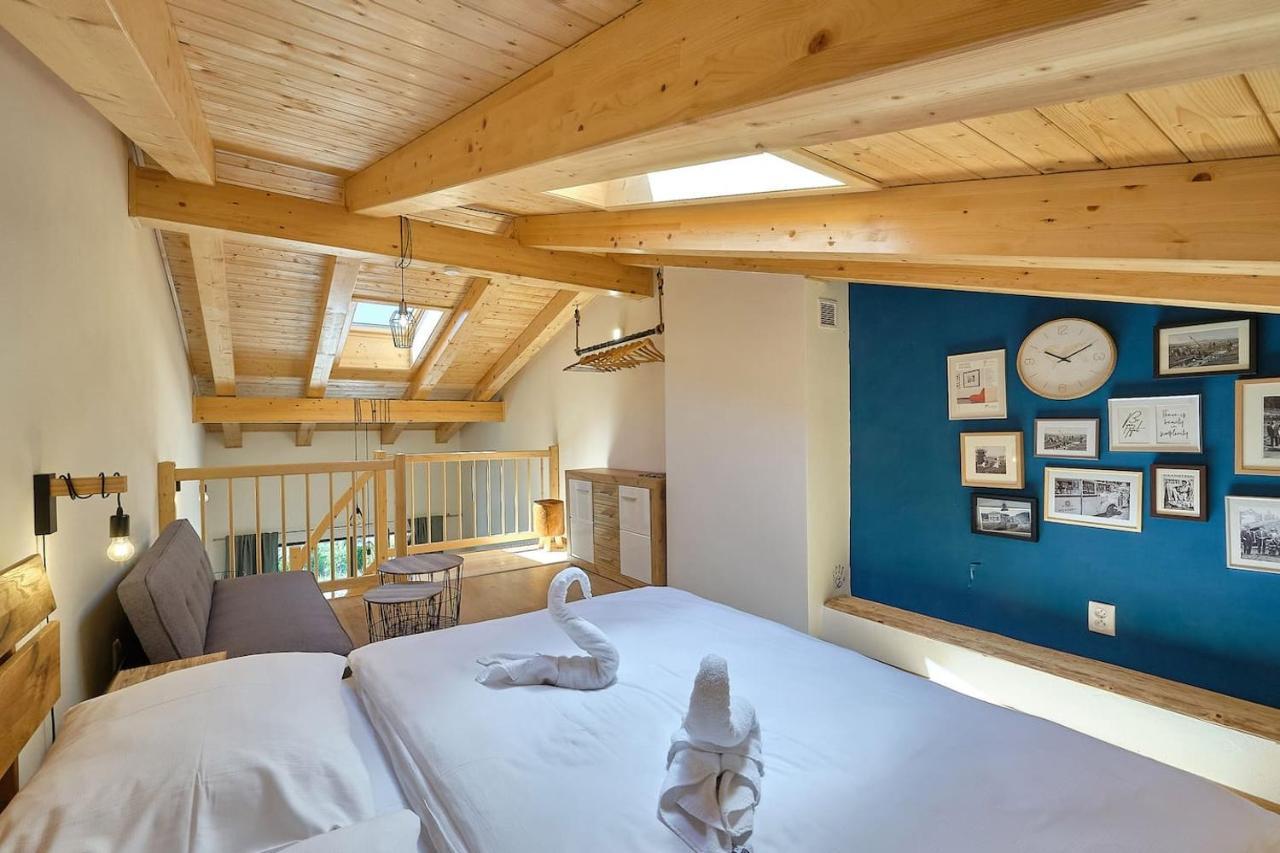 Charming And Quiet Apartment Lipno nad Vltavou Buitenkant foto