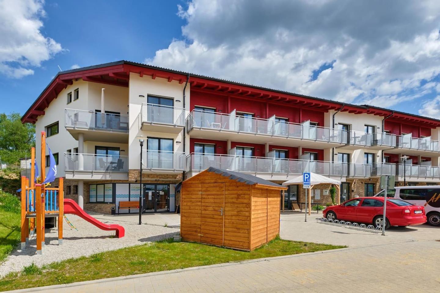 Charming And Quiet Apartment Lipno nad Vltavou Buitenkant foto